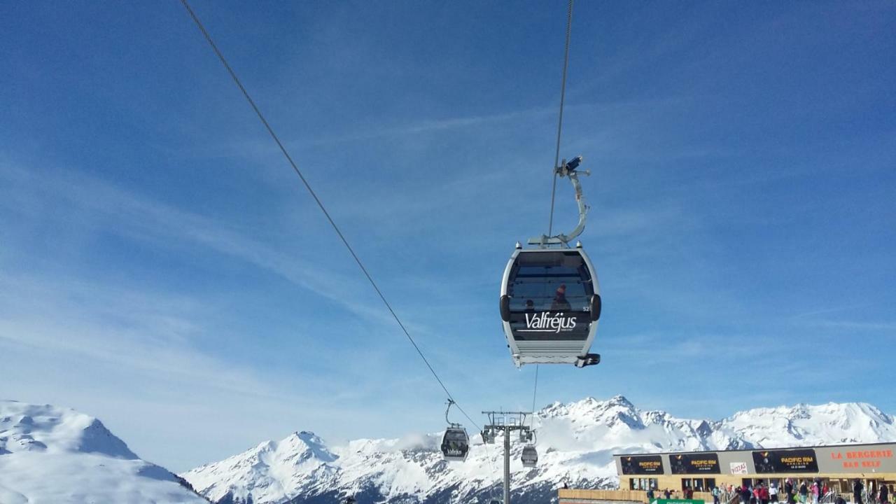 Appartement Valfrejus 5 Personnes Au Pied Des Pistes Luaran gambar